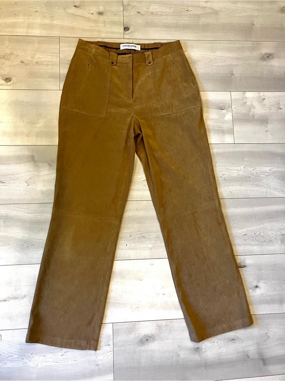 Vintage Simons woman’s suede like Pants in Warm Brown in size 8 petite
